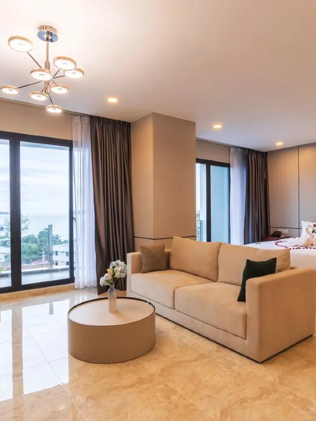 🌴🏖️ Sihanoukville's Otres Beach Hotel Highlights 🌞🌊