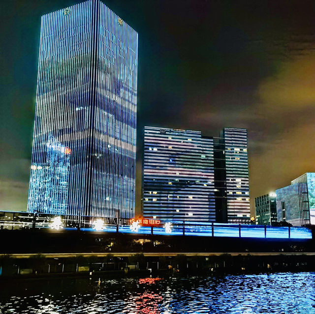 廣佛City Walk@千燈湖燈光秀