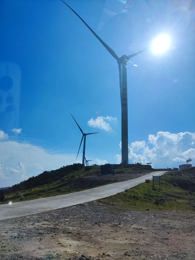 金華磐安青梅尖無濾鏡原片直出的風車美景
