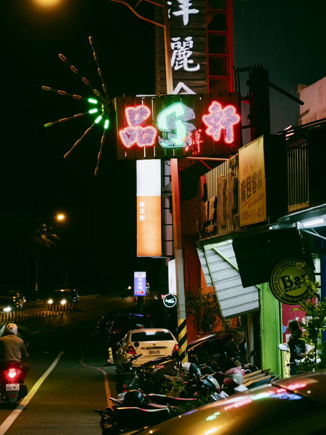 夜市風情與南國陽光：墾丁大街夜市的美味探索