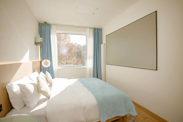 大雁塔地鐵站旁,邂逅藍色陽光房——您的詩意棲居之所 大雁塔地鐵站旁,邂逅藍色陽光房——您的詩意棲居之所