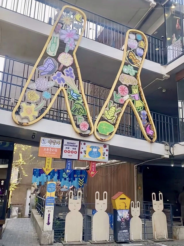 夜色裡的自由氣息