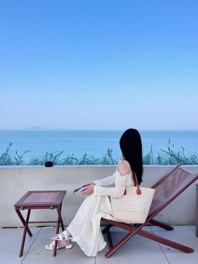 01年女生去青島陪拍｜海風帶來的隨意感