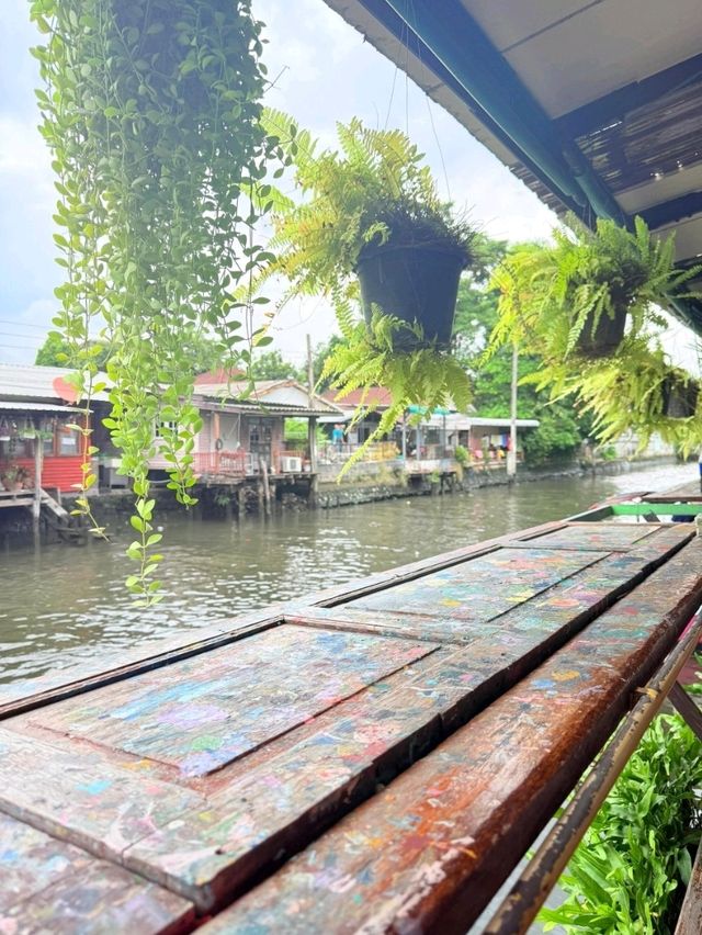 曼谷隱藏寶地Khlong BangLuang Floating Market交通攻略