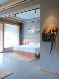 藏喺山水之間嘅中式小院——山海梧桐民宿