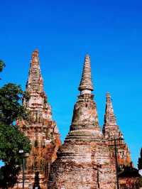 【バンコク近郊の絶景！「タイのアンコールワット」と呼ばれる寺院体験】
