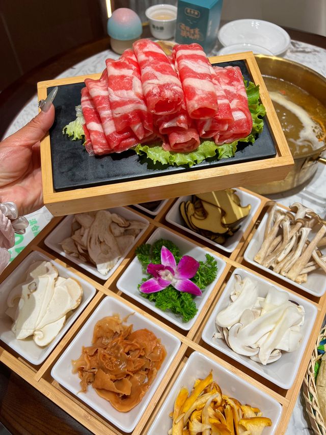 喺大理一試難忘嘅菌鍋美味！