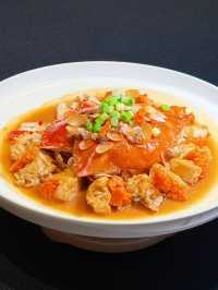 盧灣第一高樓裡的寧波菜黑珍珠餐廳