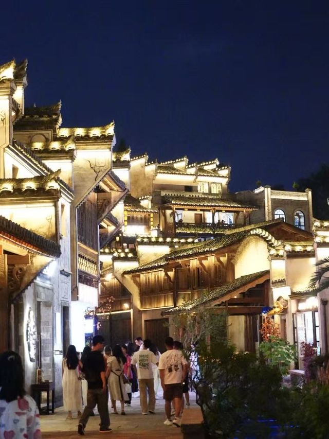 國慶逃離人潮，入住婺源理想江南小院
