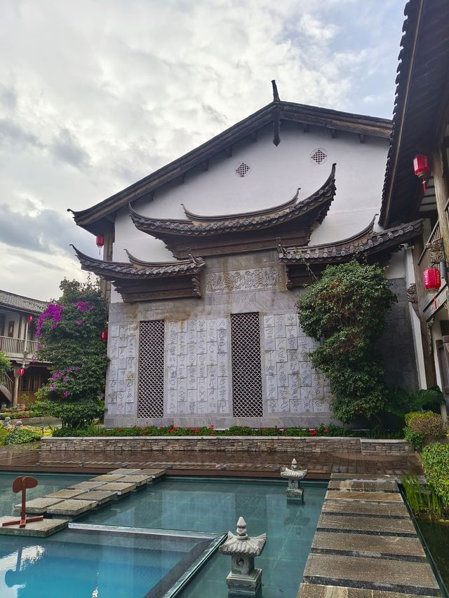 雨聲中的溫暖歸處