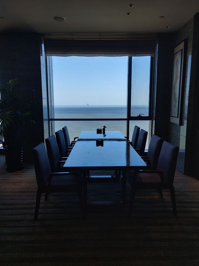 面朝大海揮汗如雨