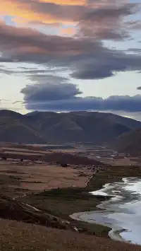 不在國外,這裡是川西卡薩湖