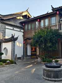 晴日暖庭，邂逅納西浪漫