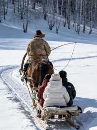 我終於明白了,為什麼說「喀納斯的冬天是冰雪的童話」!