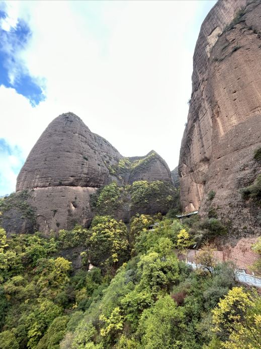 Cliff Carvings, the World's Largest, Danxia Cliffs, Millennium