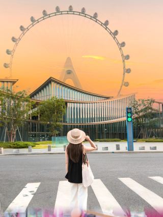 Encountering a 28-minute romantic experience in the clouds at Asia's largest water park in Suzhou