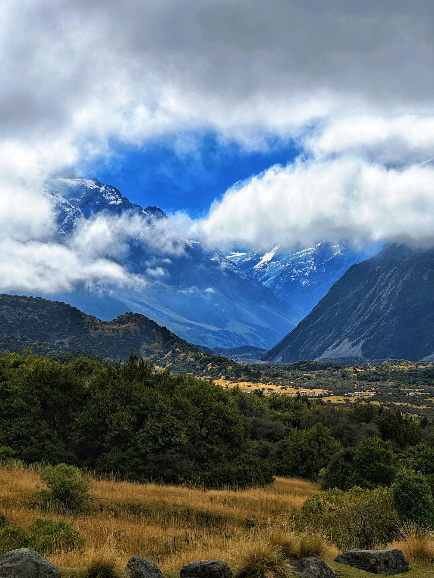 The Ultimate Guide to Must-Do Hikes in New Zealand's South Island: Mount Cook