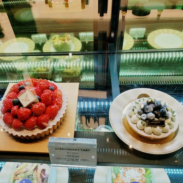 드래곤시티에 위치한 로비 라운지 카페💕