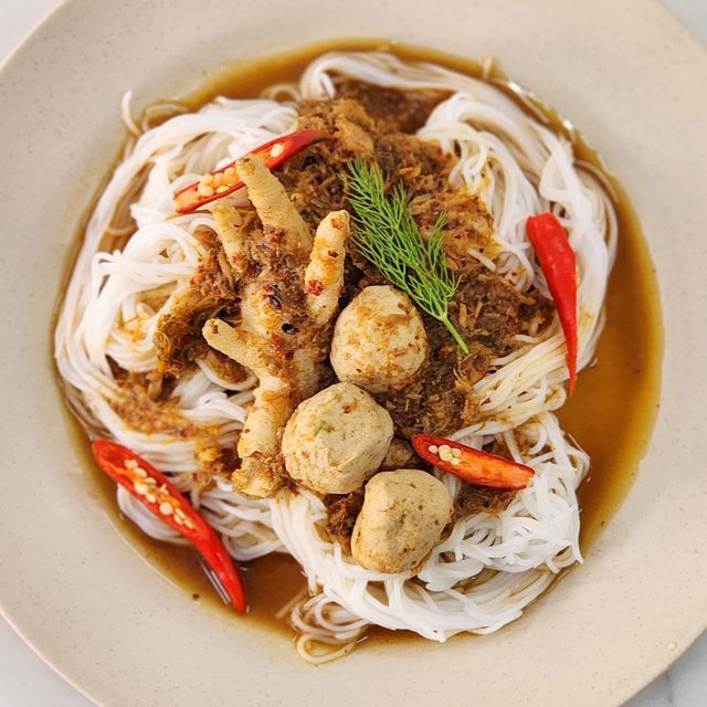 🔥ร้านขนมจีนลับๆในร้านจักรยานเก่า 