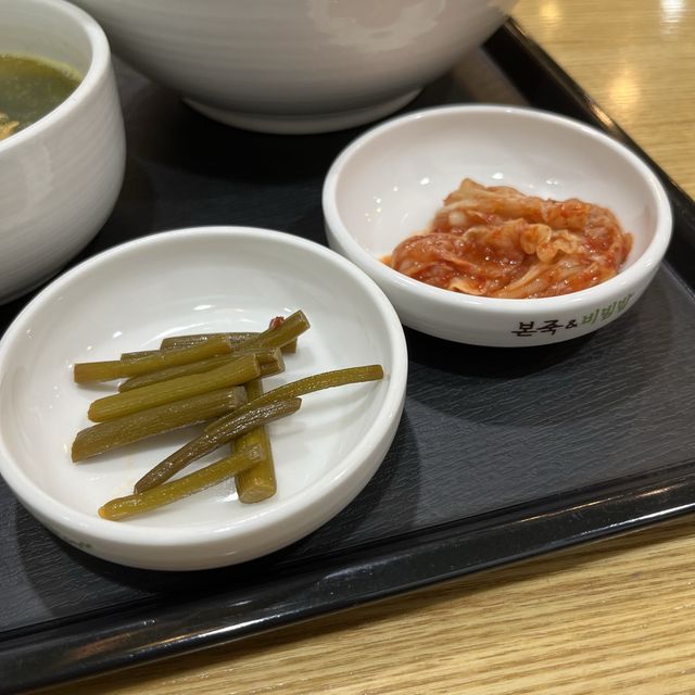 【韓国ソウル・明洞】ビビンバも美味しい朝食におすすめ「本粥＆ビビンバcafe 明洞2号店」