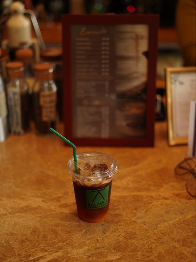 BALANCE SPECIALTY COFFEE คาเฟ่น่ารักสไตล์ยุโรป 🍪