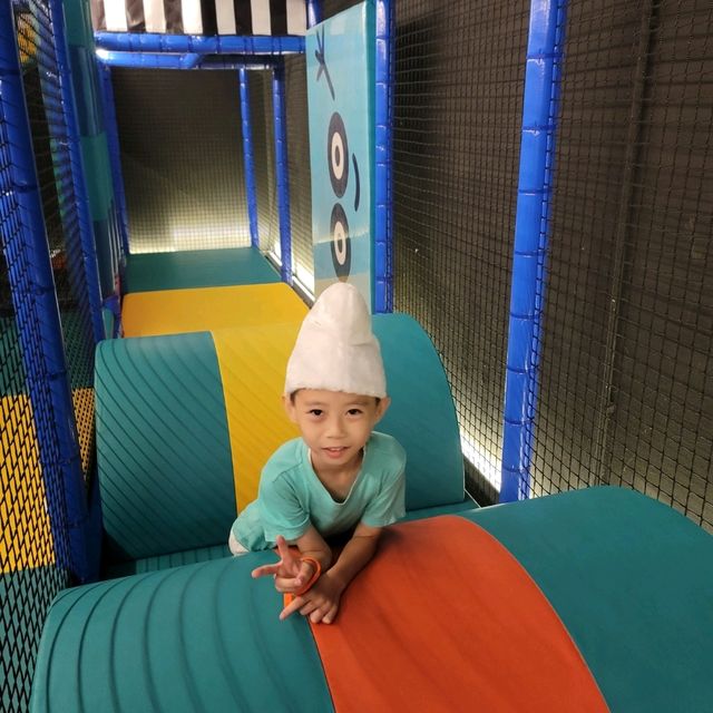 The Smurfs with Sooper Yoo Summer Party