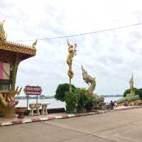 2 impressive Naga statues in Thakhek