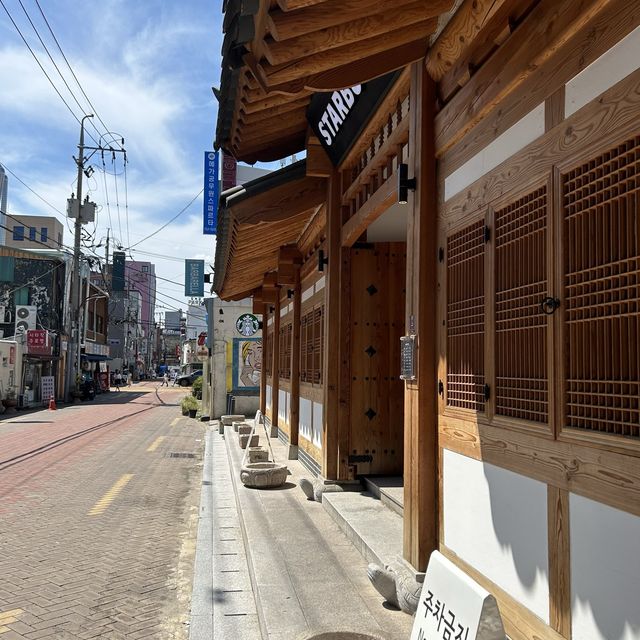 대구 근대골목에 위치한 한옥카페, 스타벅스 종로고택점