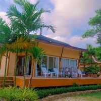 ที่พักเกาะช้าง ติดทะเล🌊
มีหาดส่วนตัว แค่คนละ 750 บาท💵