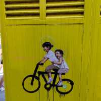 Murals Street 