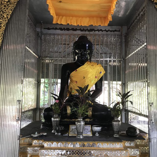 Exploring at Maharmuni pagoda
