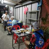 ร้านเอ็นดู ร้านอาหารทะเลตามสั่ง อร่อย ราคาประหยัด 