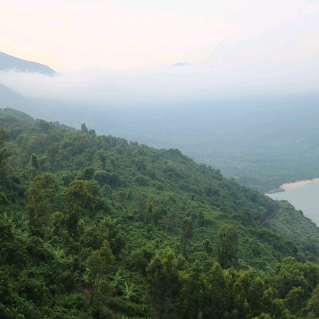 Hai Van: a scenic marvel connecting heaven and earth