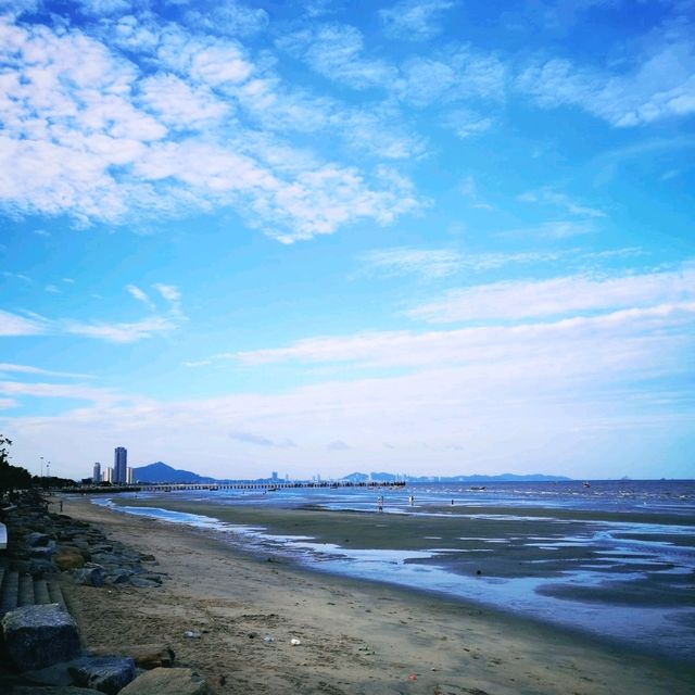 หาดวอนนภา หาดบางแสนล่าง