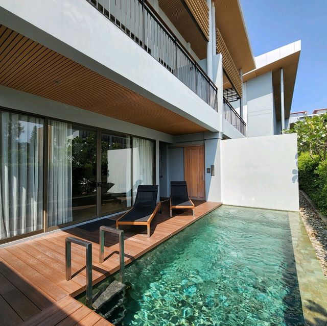 รีวิว โรงแรม Renaissance Pattaya Resort & Spa 