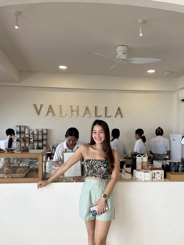 VALHALLA CAFE คาเฟ่ริมผาวิวทะเลสุดปัง พังงา ✨