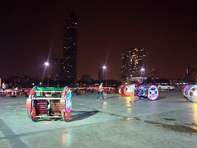 세련된 야시장에서 쇼핑! 아시아티크🎡