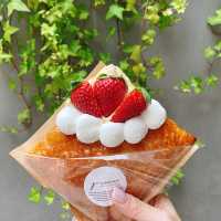 大阪梅田grenier：法式甜點店，口碑爆棚 🥨草莓烤布蕾千層酥🍓