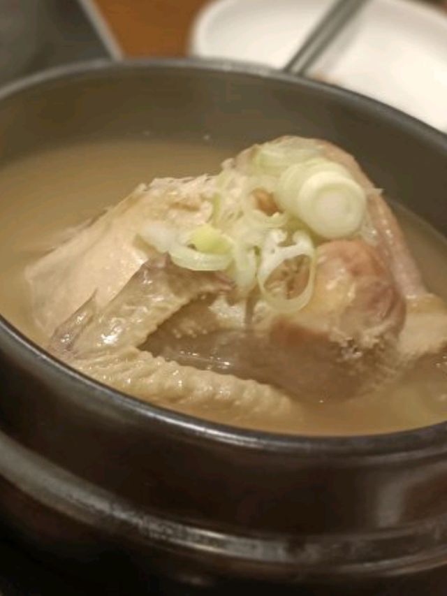 【高峰蔘雞湯】,足料好味,顶级之選!
