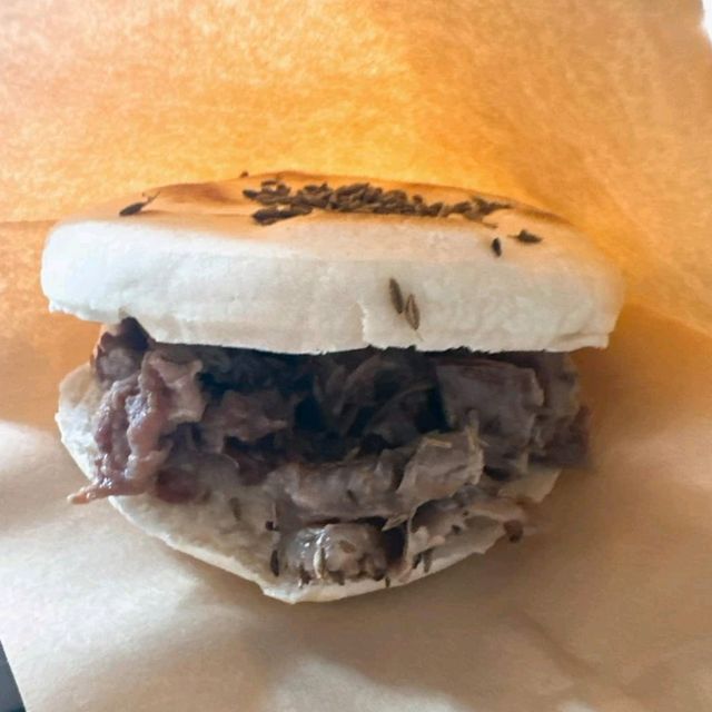台北文山區美食推薦～木柵「江記水盆羊肉」…位於木柵動物園附近陝西風味餐廳