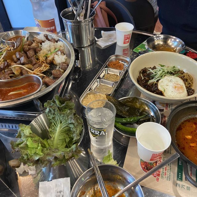 한판에 구워주는 고기 🥩 맛집 추천 완판도 파장시장점