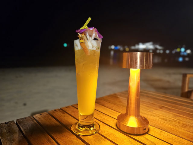  “Coco coffee and bar” เกาะช้าง