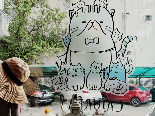 Caturday Cat Cafe