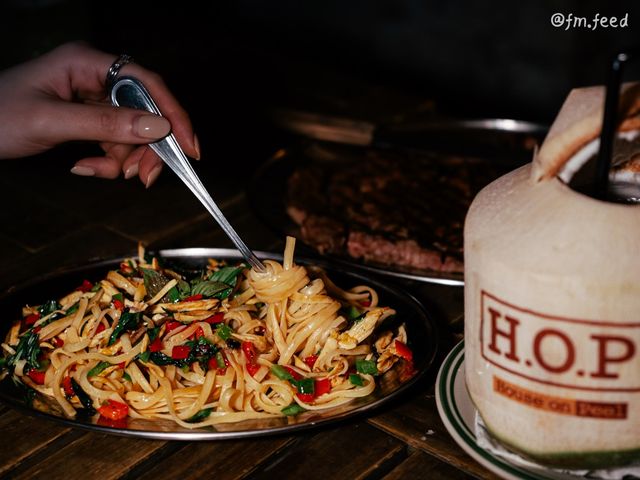 A Taste of Thailand in the Heart of Central🇹🇭