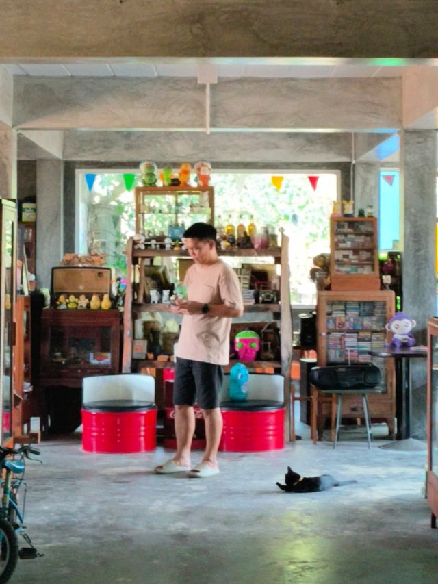  มา เติมสุขคาเฟ่ เพชรบุรี