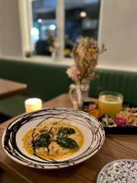 西環新開一間歐式靚靚打卡Cafe🌸☕️× fine dining🍽