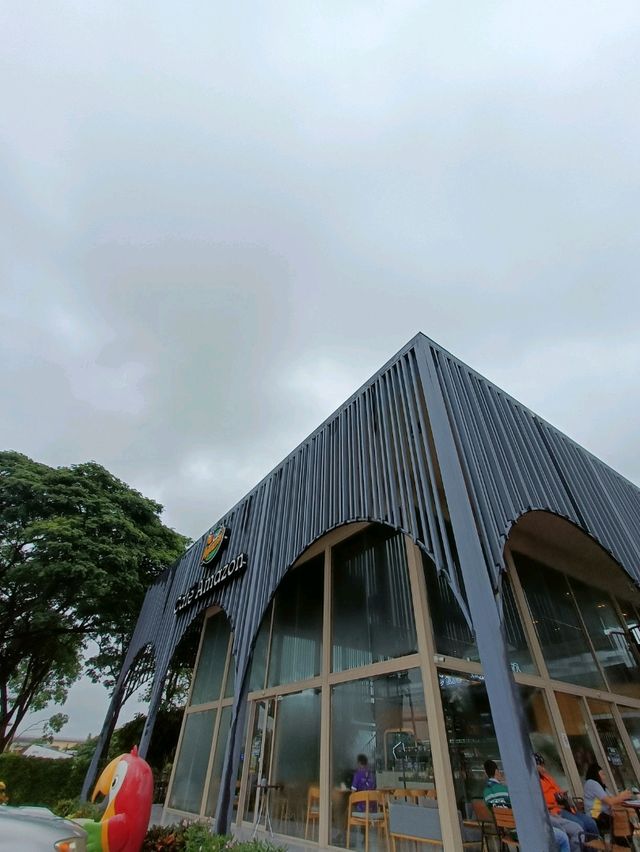 Amazon café in Buriram 
