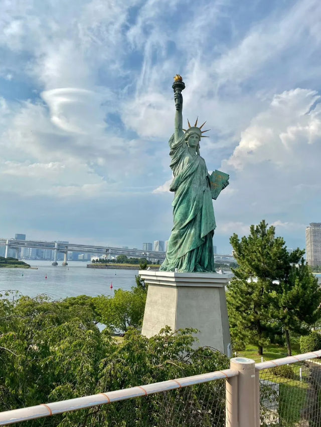 隨風漫步，京都與東京的詩意生活