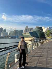 SINGAPORE 💫 แจกพิกัดถ่ายรูปหน้าช้อปหลุยส์ 