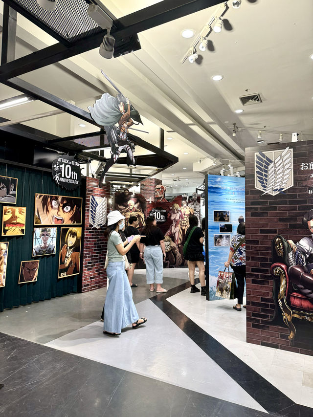 งาน "Attack on Titan, 10th Anniversary"สาวกไททัน